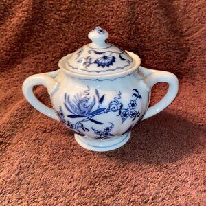 Vintage Blue Danube Onion Japan Banner Logo Sugar Bowl